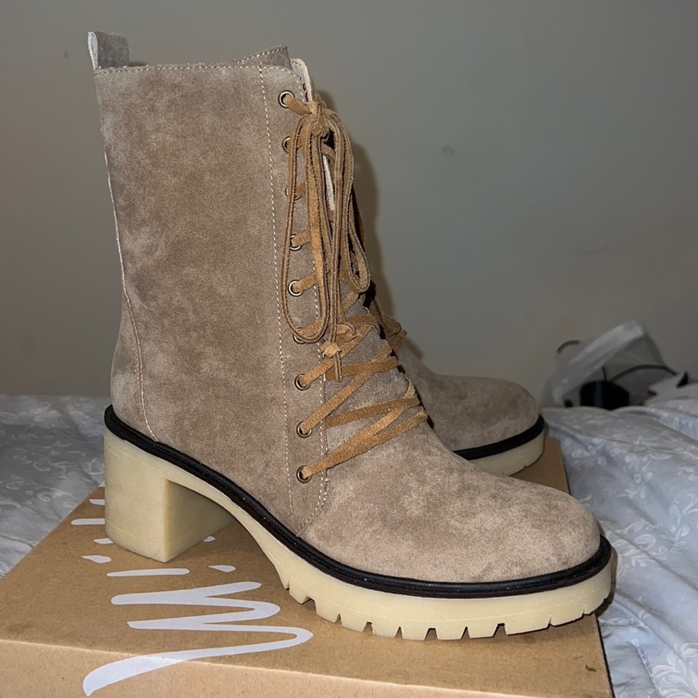 VICI DOLLS - Danny Lace Up Heeled Boot